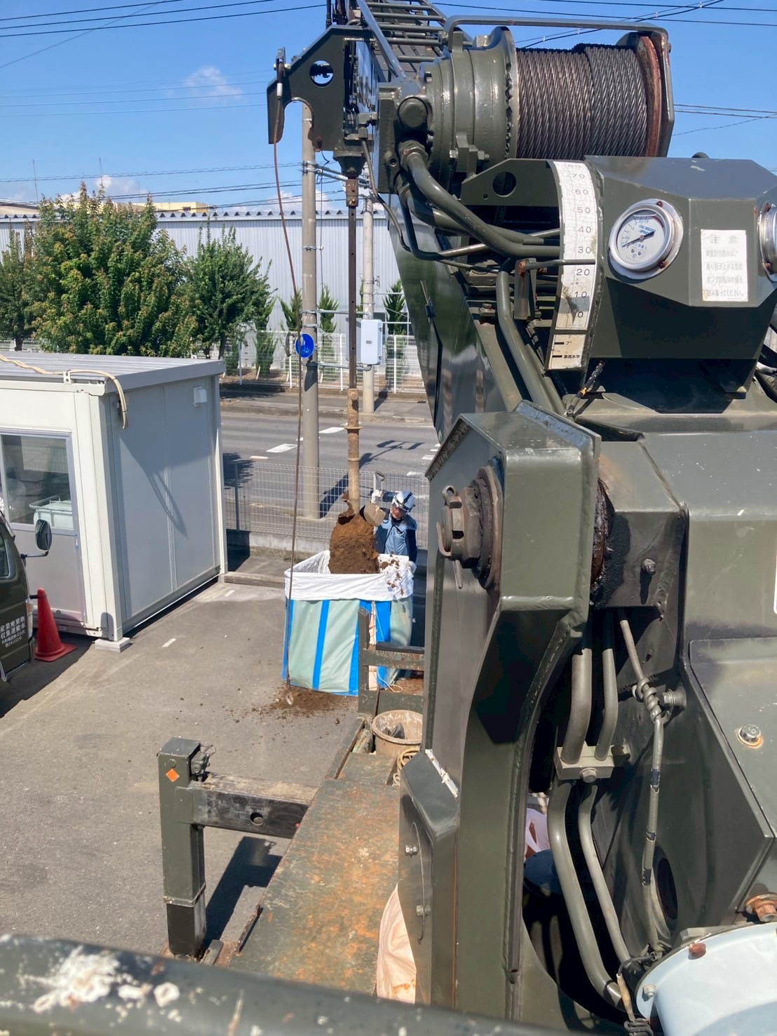 建柱工事部(照明灯柱建柱)